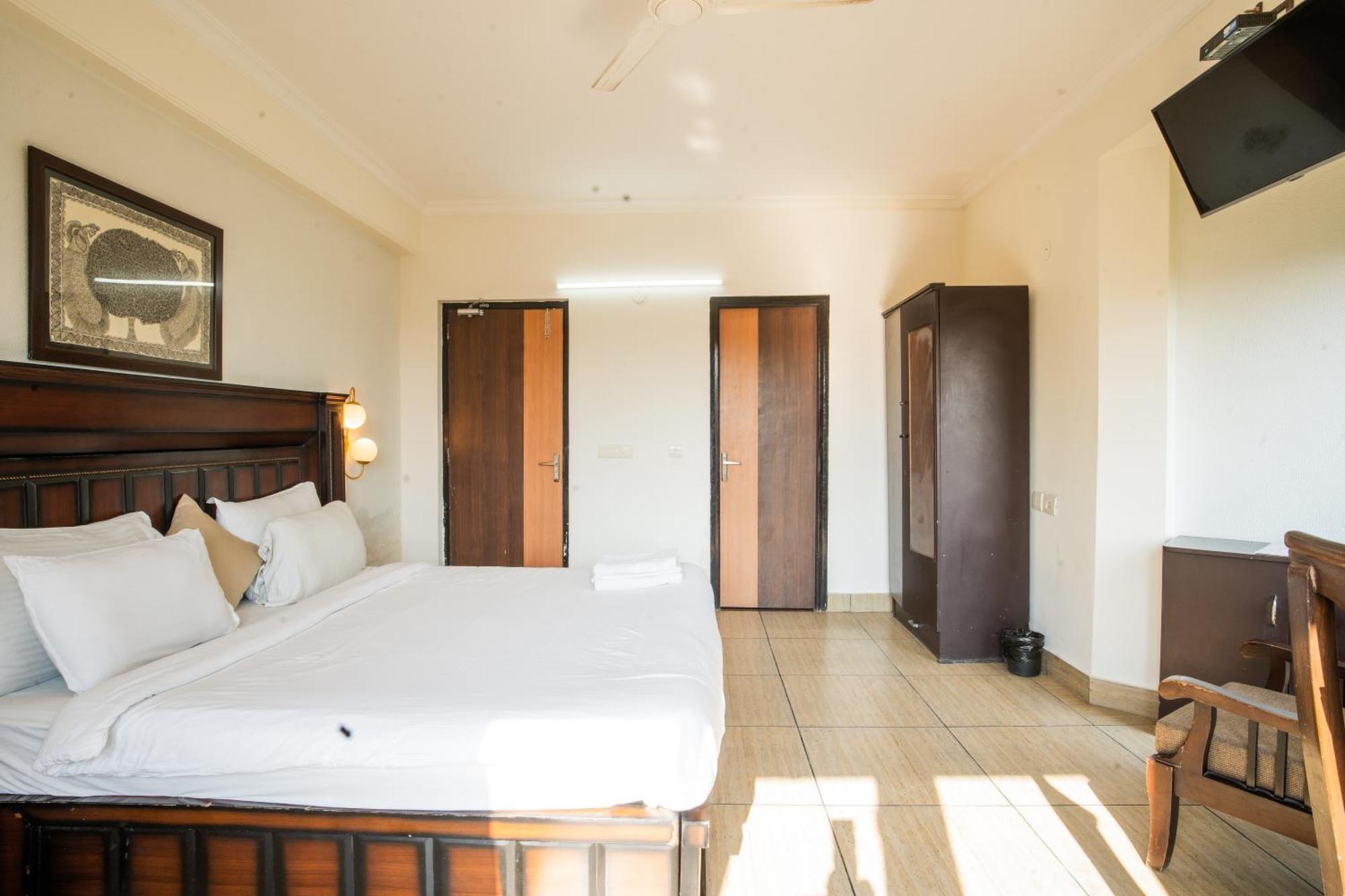 Luxury Aloha Apartments, Rishīkesh Esterno foto